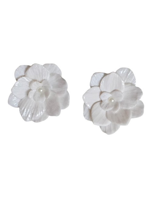 Clip fleur blanche – Robe de mariée