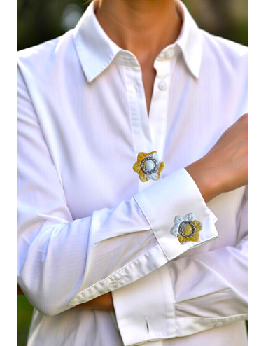 Cache bouton chemise -fleur argent