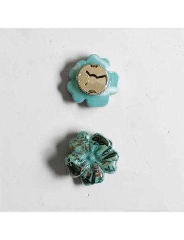 Cache bouton chemise - fleur