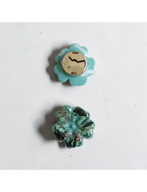 Cache bouton chemise - fleur